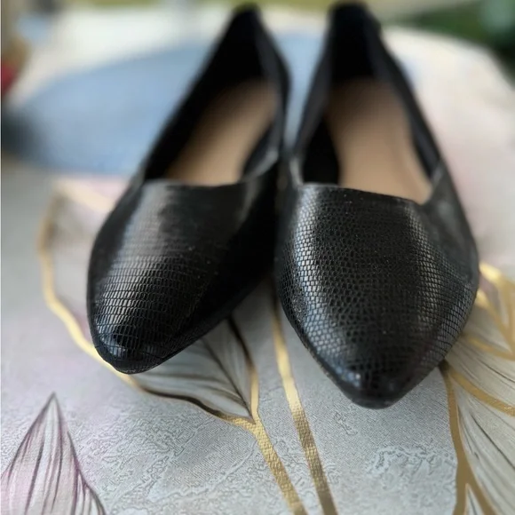 Michael by Michael Shannon Women’s Shoes Alara Black Suede Flats Size 10 M - Picture 5 of 8